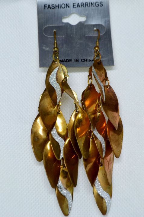 Fashion%20Jewellery%20Brown%20Color%20Beautiful%20Leaf%20Shape%20Shiny%20Beads%20Drop%20Earrings%20for%20Girls%20Women%20-%20RC-IMP-ER-52%20-%20Image%202